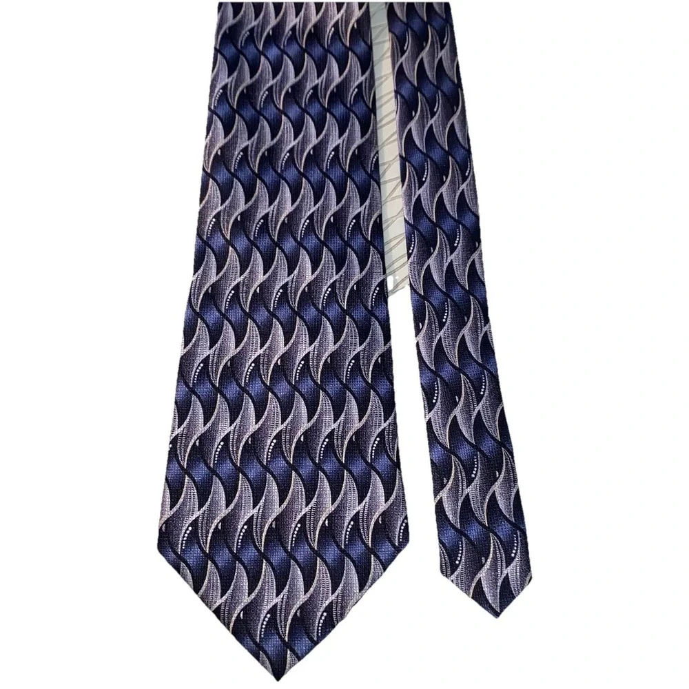 Vintage Pierre Cardin Men's Designer‎ necktie 100% Silk Tie Blue&Silver 58